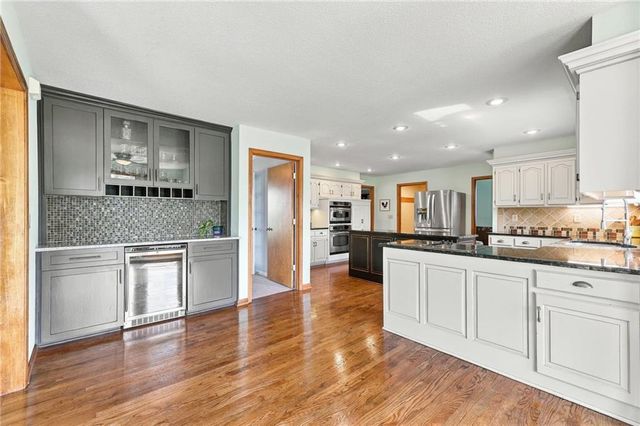 16935 W 175th Street, Olathe, KS 66062