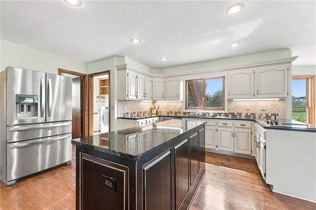 16935 W 175th Street, Olathe, KS 66062