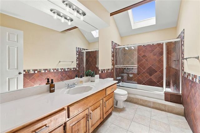16935 W 175th Street, Olathe, KS 66062