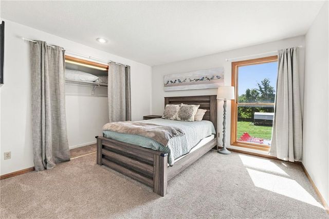 16935 W 175th Street, Olathe, KS 66062
