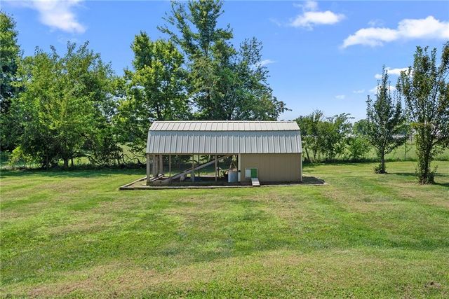 16935 W 175th Street, Olathe, KS 66062