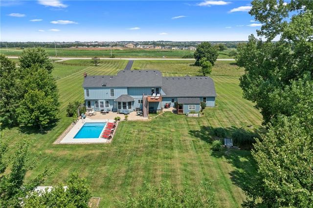 16935 W 175th Street, Olathe, KS 66062