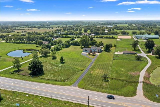 16935 W 175th Street, Olathe, KS 66062