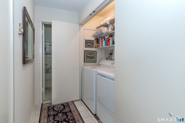 10 Heritage Circle A, Southbury, CT 06488