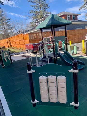 55 S Mountain Avenue, Ashland, OR 97520