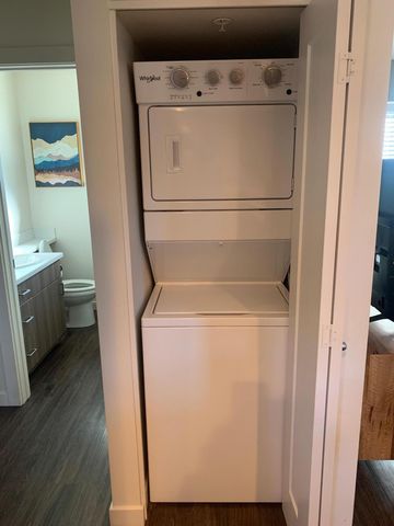 55 S Mountain Avenue, Ashland, OR 97520