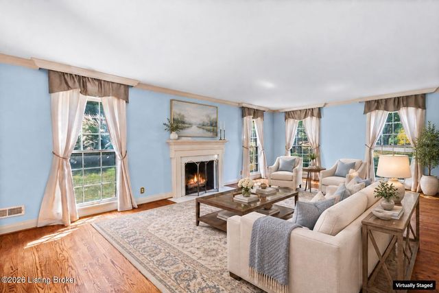 6315 Shadow Wood Ct, Prospect, KY 40059