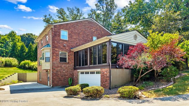6315 Shadow Wood Ct, Prospect, KY 40059