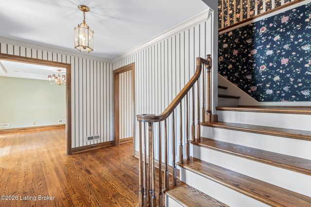 6315 Shadow Wood Ct, Prospect, KY 40059