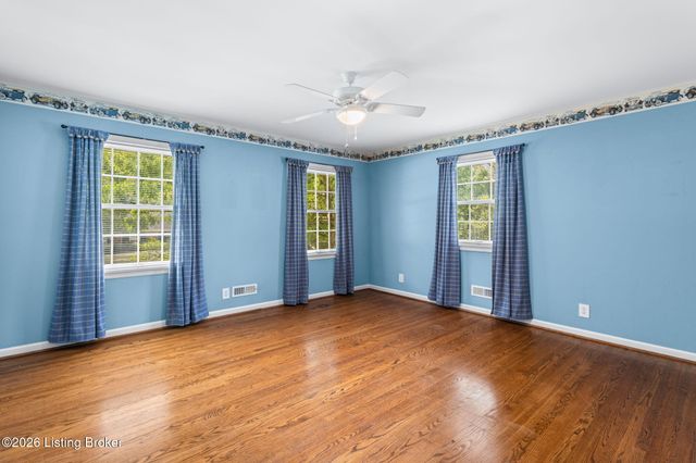 6315 Shadow Wood Ct, Prospect, KY 40059
