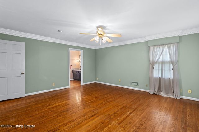 6315 Shadow Wood Ct, Prospect, KY 40059