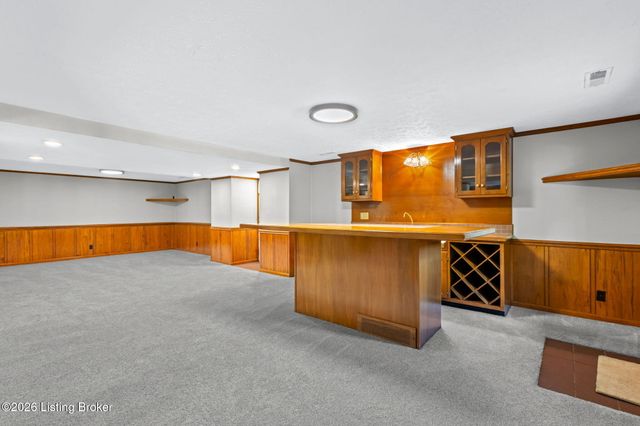 6315 Shadow Wood Ct, Prospect, KY 40059