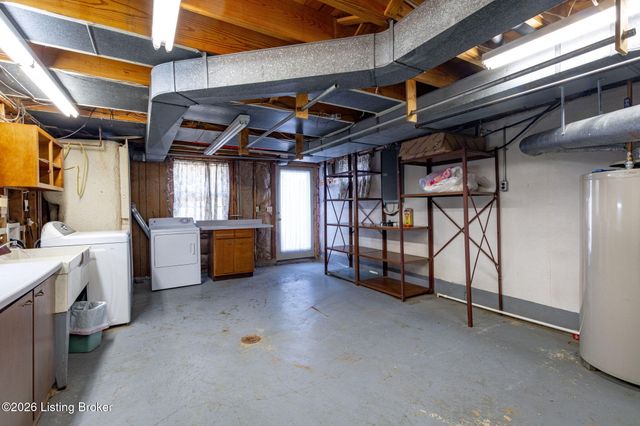 6315 Shadow Wood Ct, Prospect, KY 40059