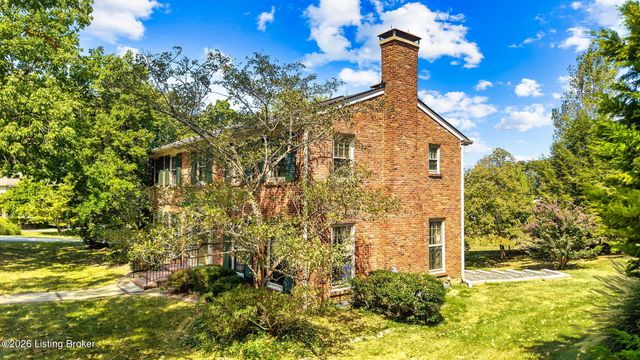 6315 Shadow Wood Ct, Prospect, KY 40059