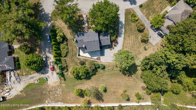 6315 Shadow Wood Ct, Prospect, KY 40059