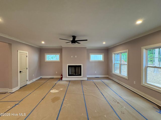 668 Wren Lane, Vass, NC 28394