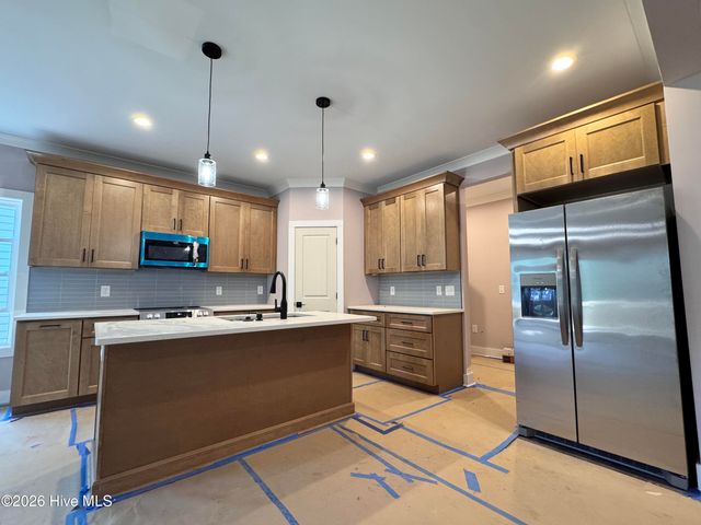 668 Wren Lane, Vass, NC 28394