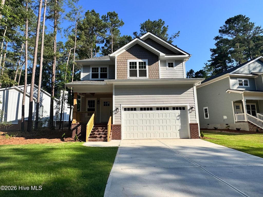 668 Wren Lane, Vass, NC 28394