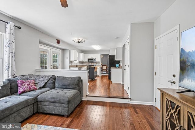 322 MULBERRY DR, Royersford, PA 19468