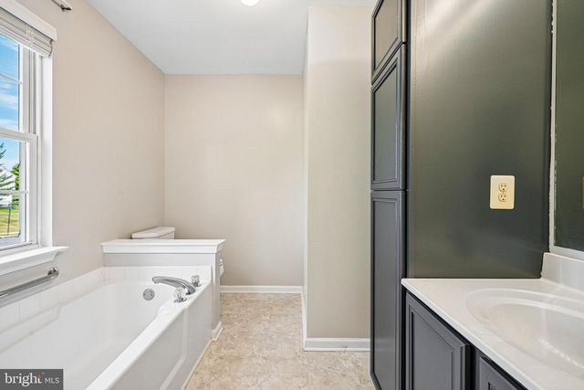 322 MULBERRY DR, Royersford, PA 19468