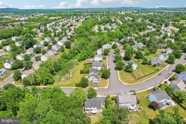 322 MULBERRY DR, Royersford, PA 19468