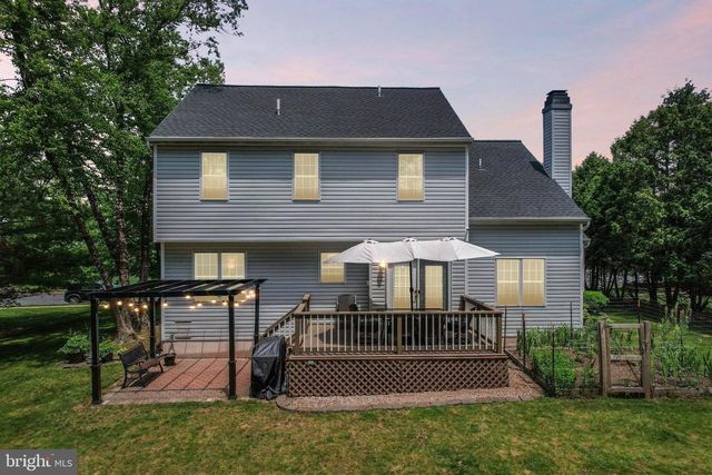 322 MULBERRY DR, Royersford, PA 19468