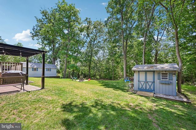 322 MULBERRY DR, Royersford, PA 19468