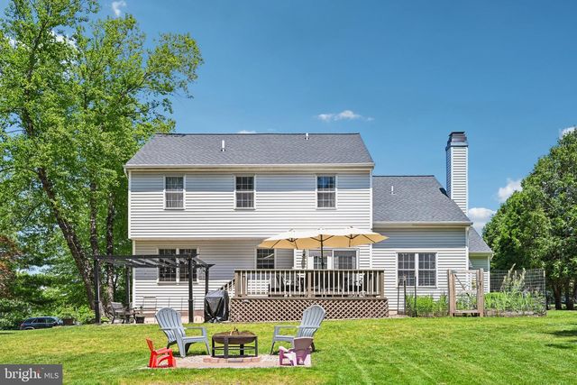 322 MULBERRY DR, Royersford, PA 19468