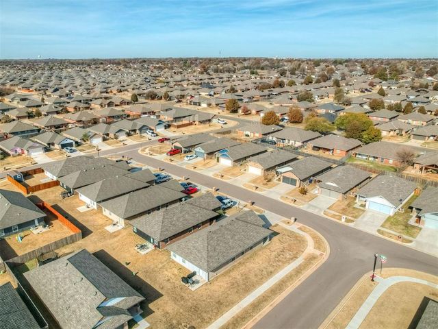 11632 SW 12th Street, Yukon, OK 73099