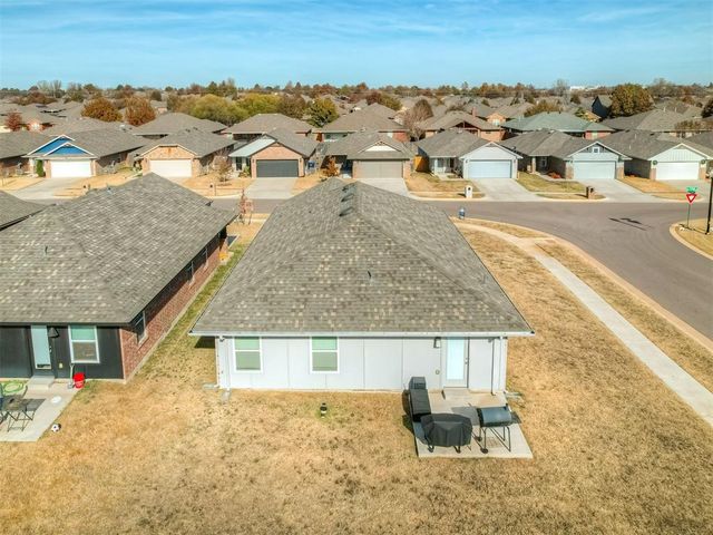 11632 SW 12th Street, Yukon, OK 73099