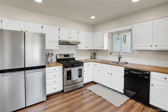 28 Gordon Drive, Castle Rock, CO 80104