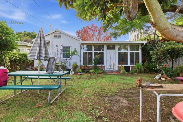 2110 Glencoe, Venice, CA 90291