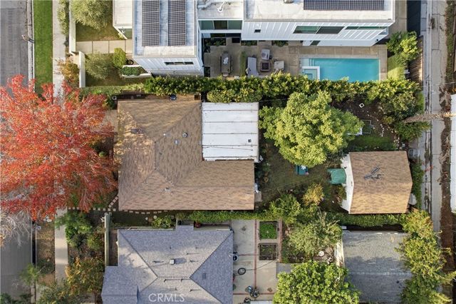 2110 Glencoe, Venice, CA 90291