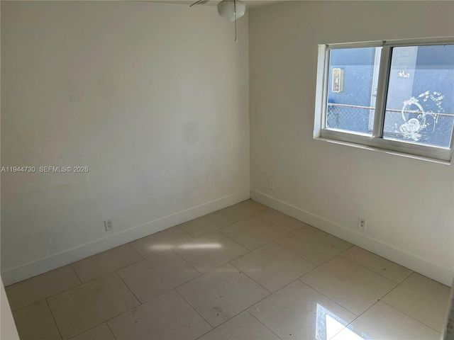 2407 SW 42nd Ave C, Fort Lauderdale, FL 33317