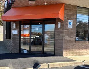 690 Oaklawn Avenue 1, Cranston, RI 02920