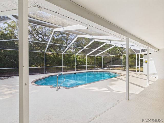 7256 Royal Oak Drive, Spring Hill, FL 34607