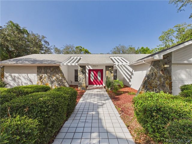 7256 Royal Oak Drive, Spring Hill, FL 34607