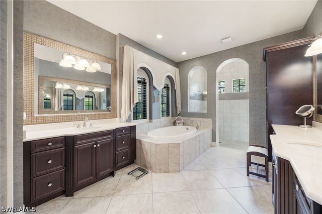 4149 Cortland WAY, Naples, FL 34119
