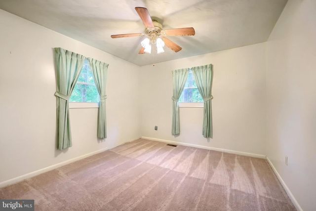 18 CONIFER LN, York, PA 17406