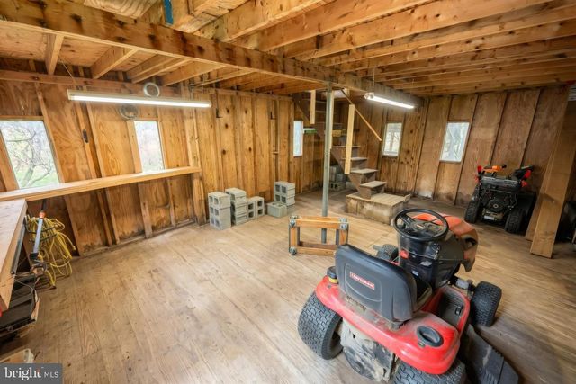 18 CONIFER LN, York, PA 17406