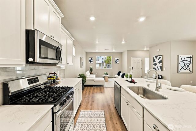 23253 SE Fir Street, Black Diamond, WA 98010