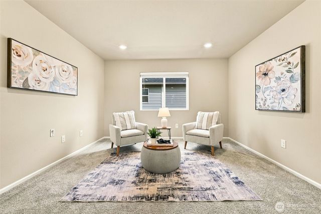 23253 SE Fir Street, Black Diamond, WA 98010