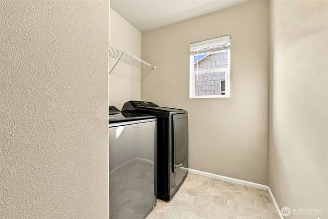 23253 SE Fir Street, Black Diamond, WA 98010