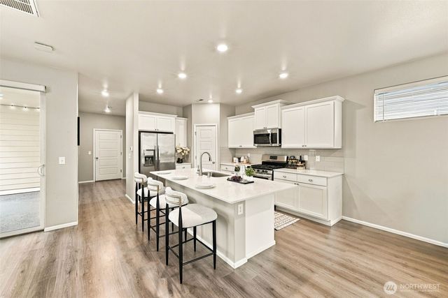 23253 SE Fir Street, Black Diamond, WA 98010