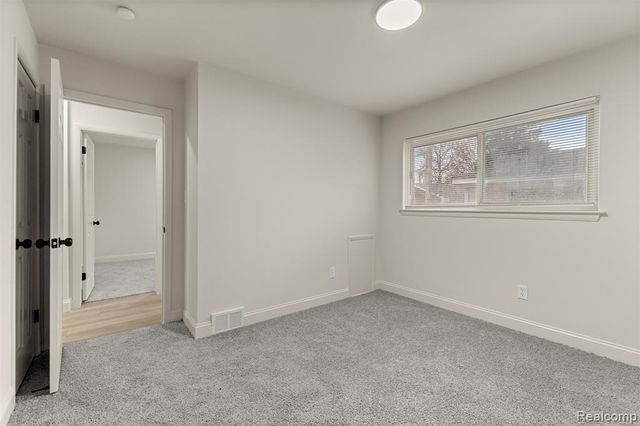 8316 Roosevelt Street, Taylor, MI 48180