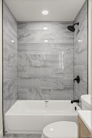 8316 Roosevelt Street, Taylor, MI 48180