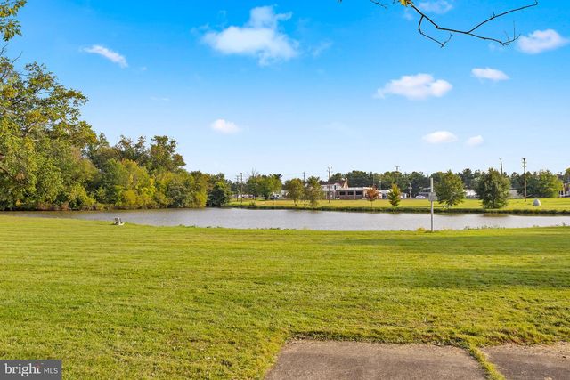 226 W FEDERAL ST, Burlington, NJ 08016