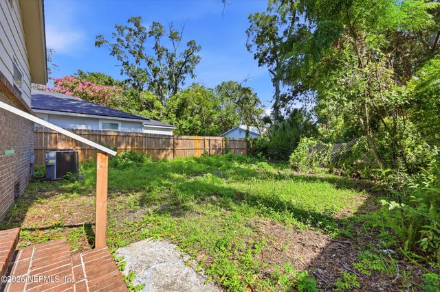 1645 W 22nd Street, Jacksonville, FL 32209