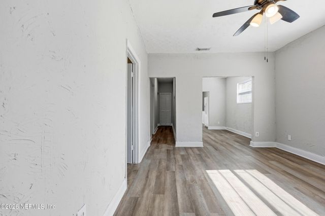1645 W 22nd Street, Jacksonville, FL 32209
