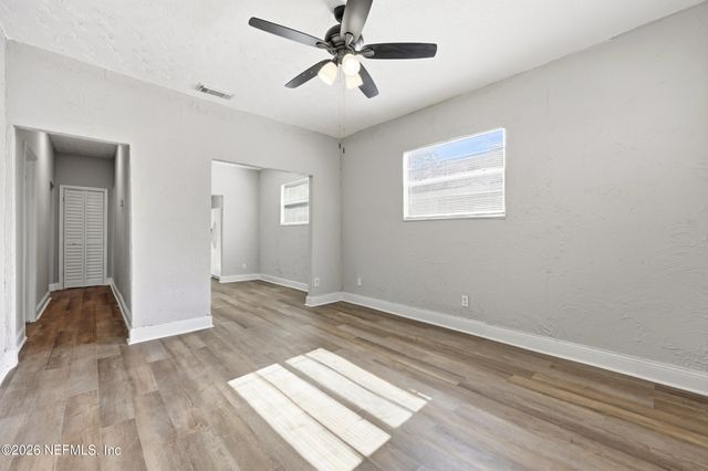 1645 W 22nd Street, Jacksonville, FL 32209